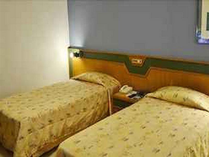 Itatiaia Hotel Passo Fundo Extérieur photo